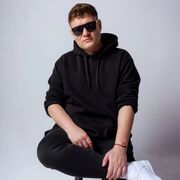 ���������� ������������, ���� ������� �������, 33 ����, ������������ ��� c�������� ���������