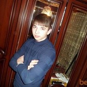  ,  Elnur, 30