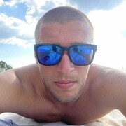  ,  Eduard, 36