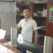  ,  Aziz, 35