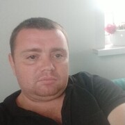  ,  Valery, 35