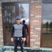  ,  Donyor, 26