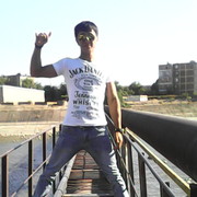  ,  Bekhzod, 34