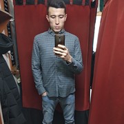  ,  Akbarshox, 31