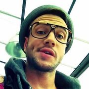  ,   ALEX LUCKY, 30 ,     , c 