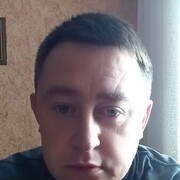  ,  Denis, 36