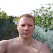  ,   Pavel, 47 ,   c 