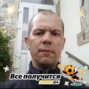  ,   Max, 42 ,   ,   