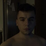  ,  Ali, 26