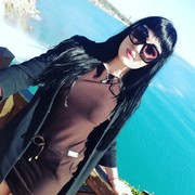  ,   Veronicka, 32 ,  