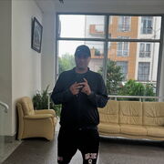  ,  Zurab, 36