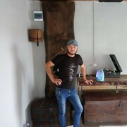 ,  Asror, 31