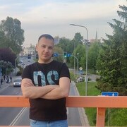  ,  Andrii, 34