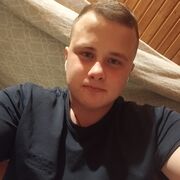  ,   Maxim, 22 ,   ,   