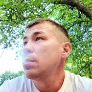  ,  Damir, 33