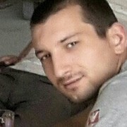  ,  Zaur, 33