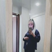  , 