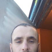   ,  Mihal, 30