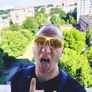   ,  Ilya, 31