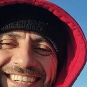  ,  Farid, 44