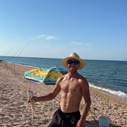  ,   Yriu, 35 ,   ,   , c 