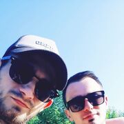  ,   Mishka, 32 ,   