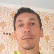  ,  Shuhrat, 37