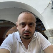  ,   Virgiliu, 39 ,     