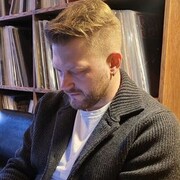  ,   Viktor, 38 ,   ,   