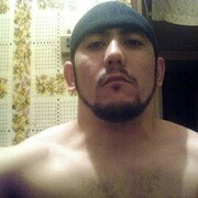  ,  Farruh, 34
