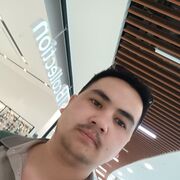  ,  Asror, 32