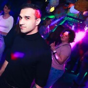  ,   , 27 ,   ,   