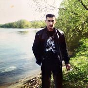  ,   Marat, 37 ,   ,   