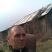  ,   Eriks, 52 ,   