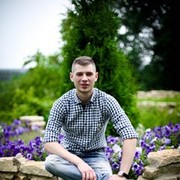  ,   Nicolas, 32 ,   