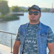  ,  Misha, 29