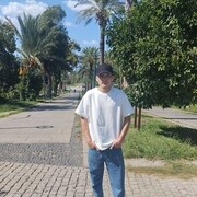  ,   Erik, 27 ,   ,   