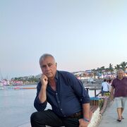  ,   Ali, 55 ,   ,   