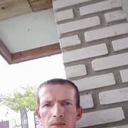  ,  Andrij, 34