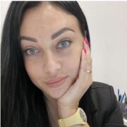  -,  lenka, 30