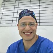  ,  Renny Carlos, 30