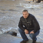  ,   Alex, 39 ,   