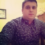  ,  Farid, 34