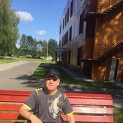 � �������