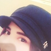  ,  Zarina, 27