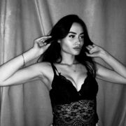  ,  T bwylt, 23