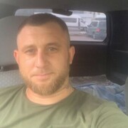  ,   Andre, 33 ,   ,   