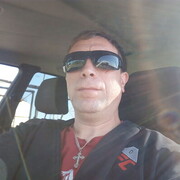  ,   Alex, 39 ,   