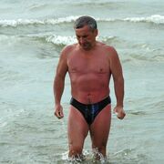  New York City,   Viacheslav, 67 ,   c 