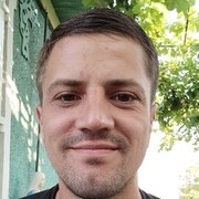  ,   Marin, 32 ,   c 